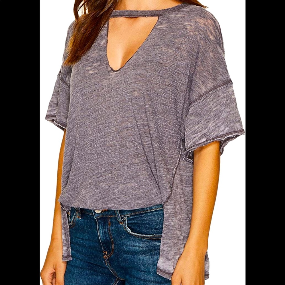 We the Free-Heathered Key Hole Tee